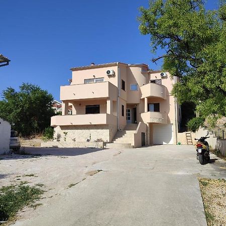 Apartmani V&V - New Apartments Murter Exterior foto